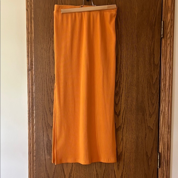 Old Navy Dresses & Skirts - Old Navy Orange Midi Skirt Small Petite